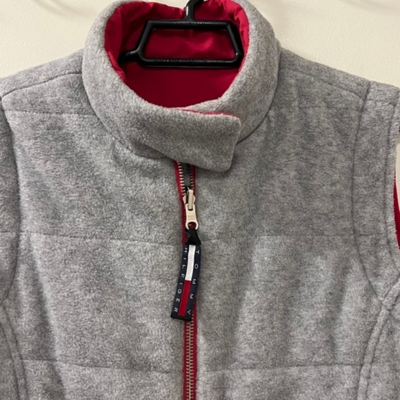 TOMMY HILFIGER Reversible Fleece Winter Vest Gray Pink Vest Pockets Size Medium - Picture 6 of 12